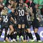 Neuseeland jubelt über einen 1:0-Sieg zum Auftakt der Frauen-WM