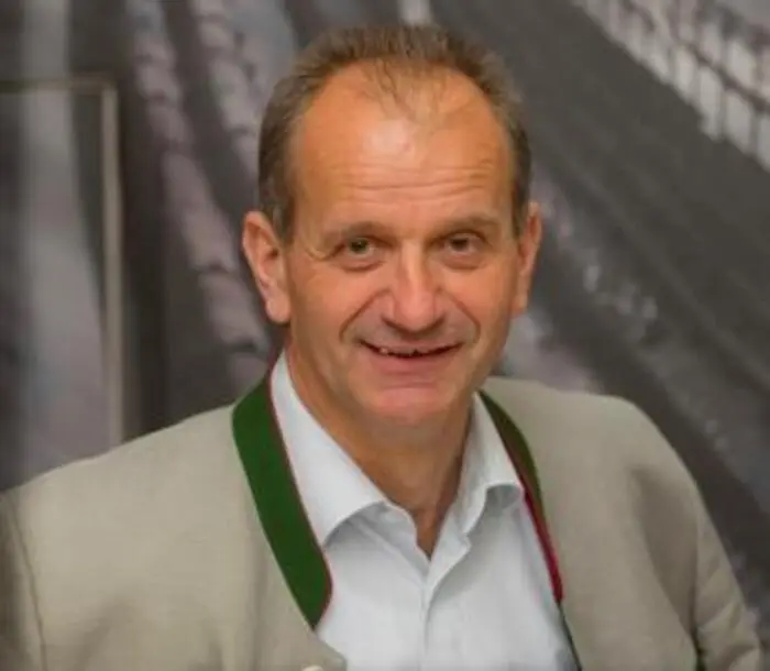 Porträtbild von Peter Masser