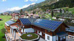 Genießerhotel „Die Forelle am Weißensee“: Hotelier Hannes Müller setzt auf Stromerzeugung mit Fotovoltaik