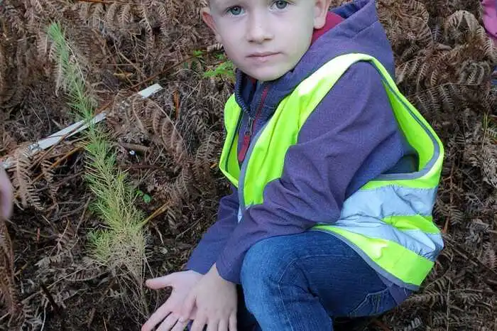Tatsächlich lernten die Kinder viel über die Natur, Wald, Wild und die Zusammenhänge.