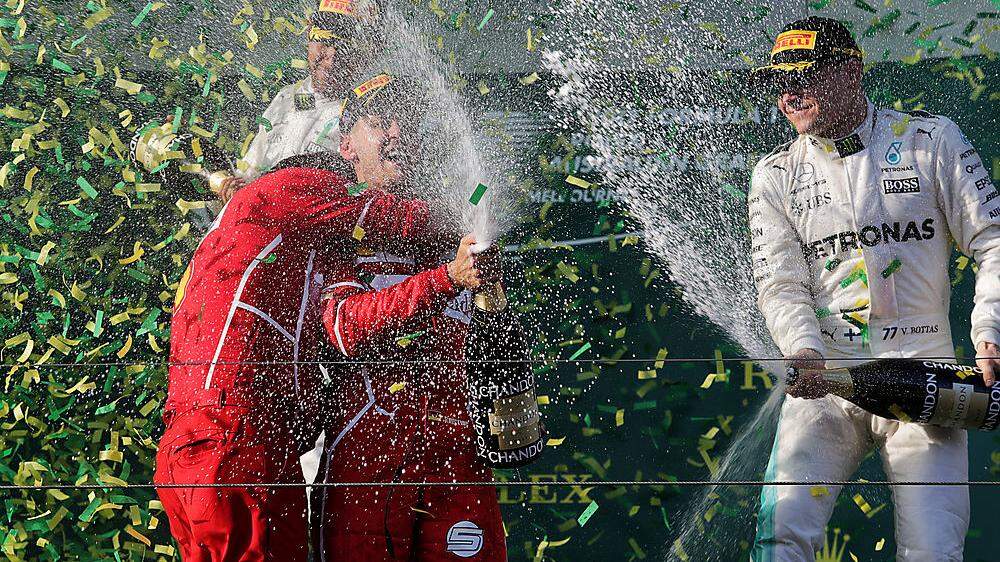 Vettel gewinnt vor Hamilton und Bottas
