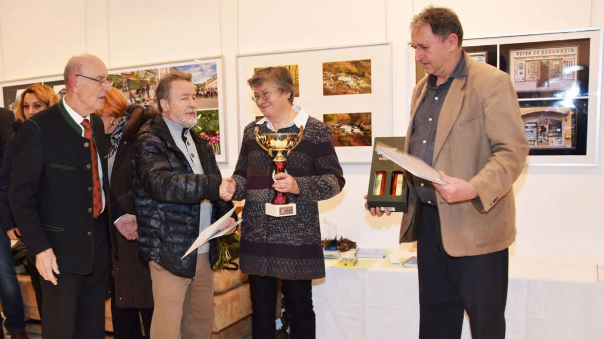 Gesamtsiegerin Elisabeth Liedl aus Wien bei der Preisverleihung