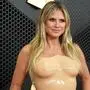 Heidi Klum sorgte mit ihrer speziellen Latex-Kreation bei den Grammys 2026 für Aufsehen