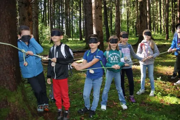 Unter dem Motto „Waldspiele“ luden die Forstabteilung der Bezirkskammer Weststeiermark gemeinsam mit dem Waldverband Steiermark, der Bezirksforstinspektion Voitsberg und der Jägerschaft zu einem Tag in die freie Natur ein. 