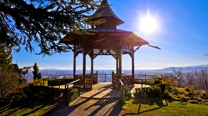 Bild zeigt Schloßberg-Pavillion