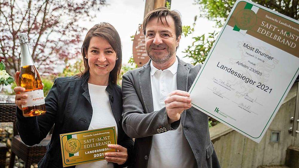Sonja und Günter Brunner aus Ilz gewannen einen Landessieg mit ihrem Apfellini
