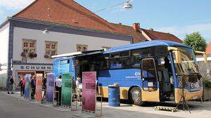 Der Euro-Bus in Kapfenberg: 530.000 Schilling wurden in dort getauscht. 