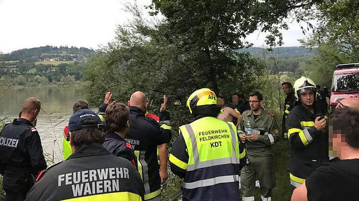 Mehr als 100 Einsatzkräfte waren am Unfallort