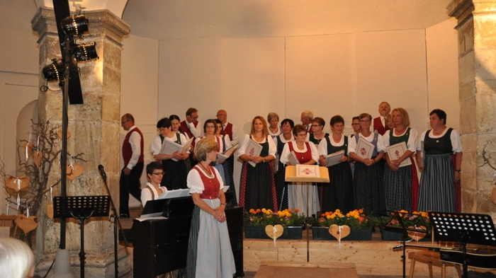 Gastgeber des Chorkonzert war der „Gemischte Chor“ St. Lambrecht, unter der Leitung von Rosemarie Mayr.