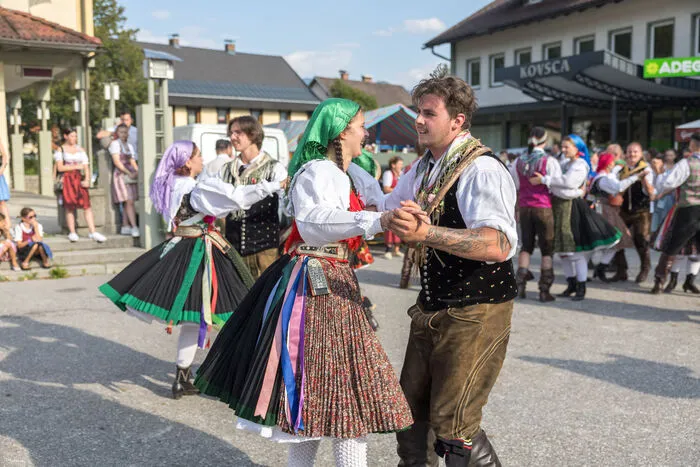 Klicken Sie sich durch die Fotos!