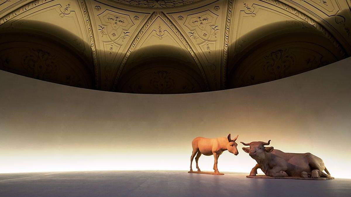 Esel und Ochse bilden zunächst die Krippe im Berliner Dom