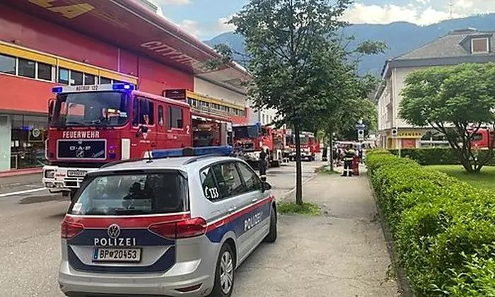 Drei Feuerwehren und insgesamt 80 Einsatzkräfte waren vor Ort 