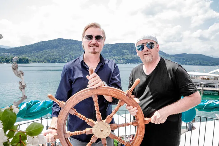 Klicken Sie sich durch die Fotos!
