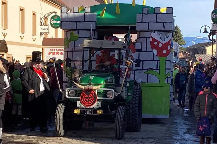 Klicken Sie sich durch weitere Bilder!