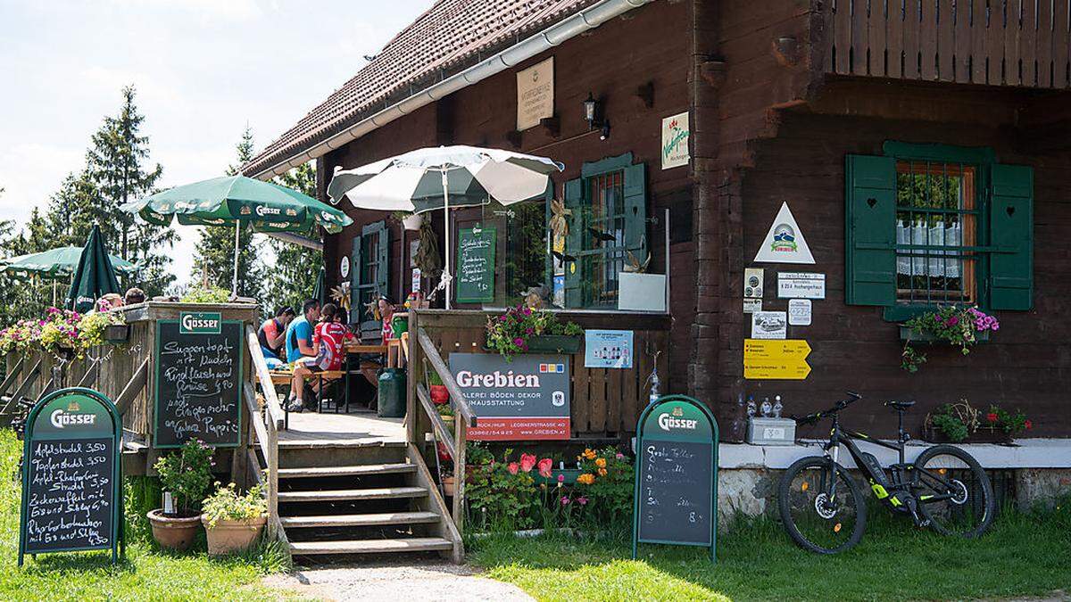 Das Schutzhaus am Hochanger ist ein beliebtes Ausflugsziel