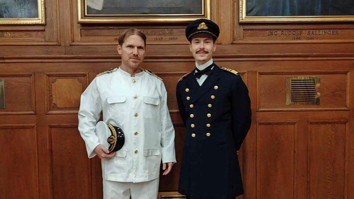 Andreas Ortner (links) spielt in einer ORF-History-Dokumentation den U-Boot-Kapitän Ludwig Müller