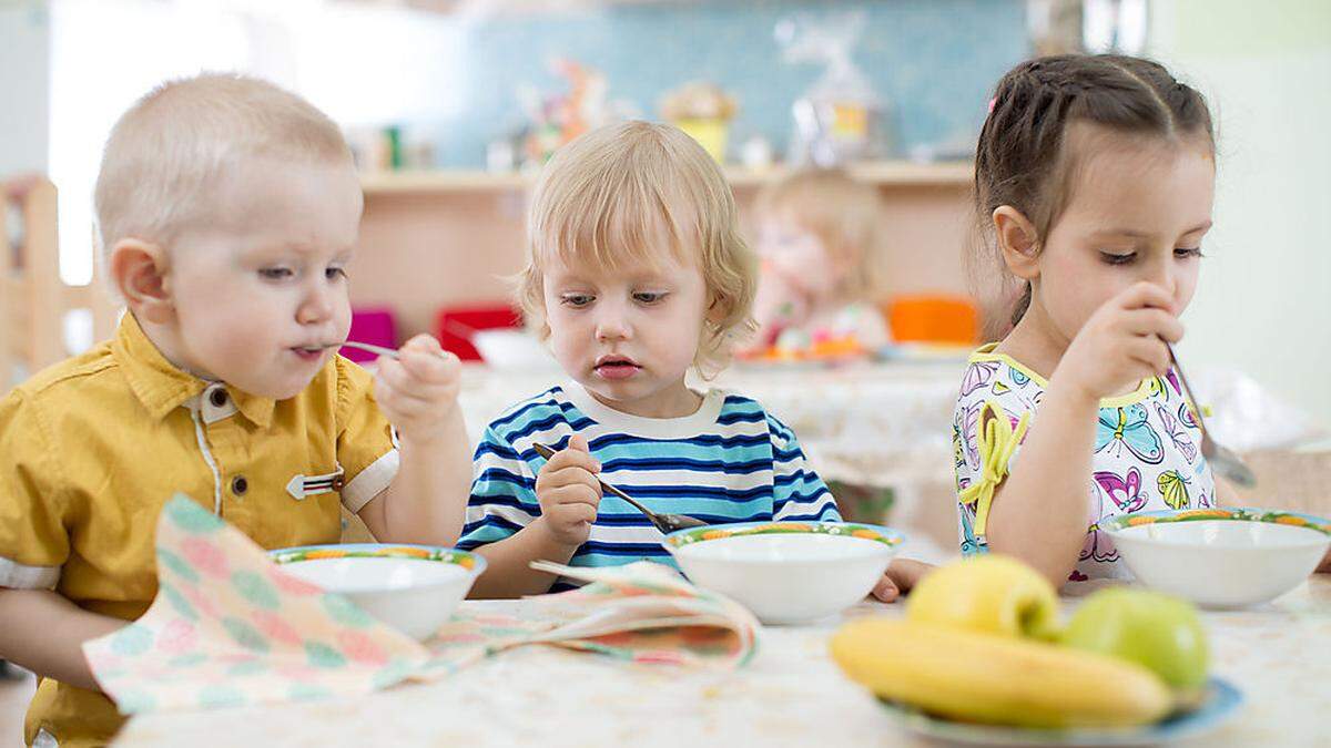 Kein Essen im Kindergarten, wenn die Eltern nicht bezahlen? Die Stadt Kapfenberg winkt ab: Nur eine Androhung