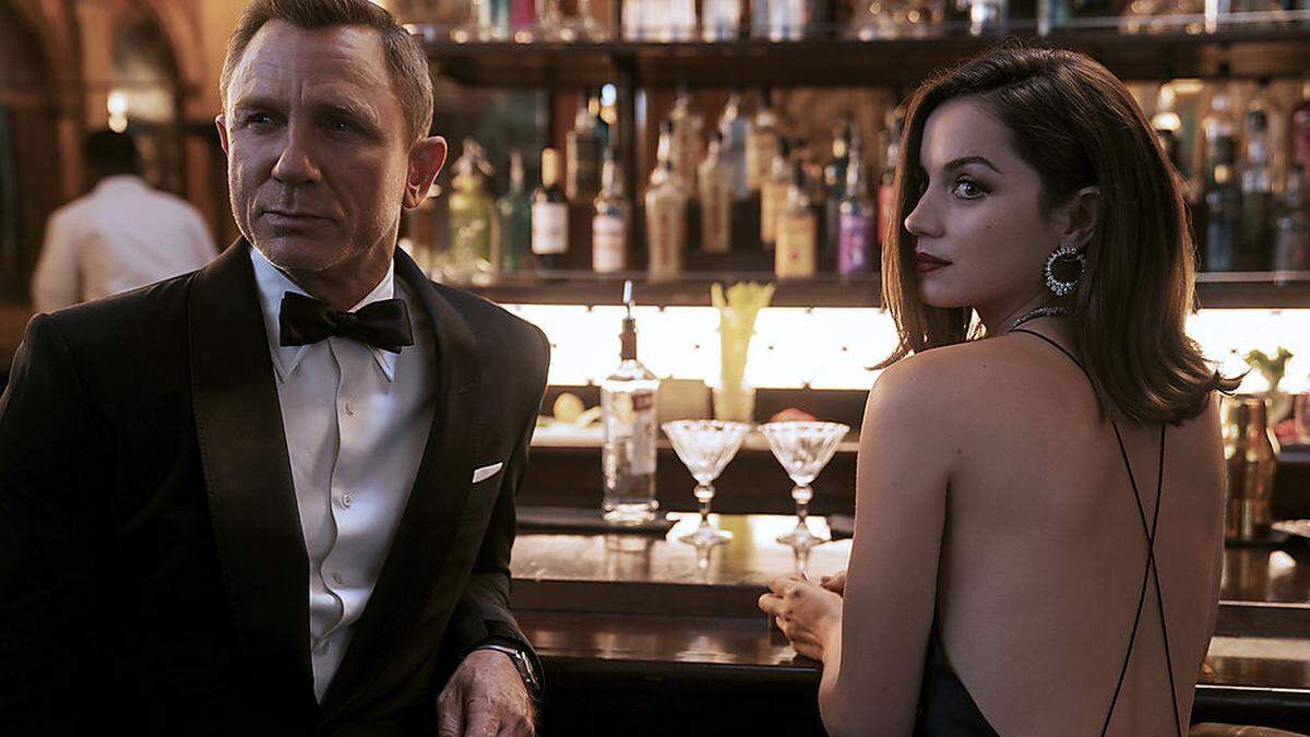 Drinks, Sex, Boliden und Action - alles da im 25. Bond-Film &quot;Keine Zeit zu sterben&quot;