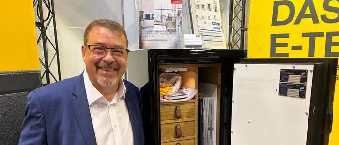 Hans Christian Kaiser von Burg-Wächter räumt mit dem Filmklischee des „abgeschnittenen Fingers“ auf