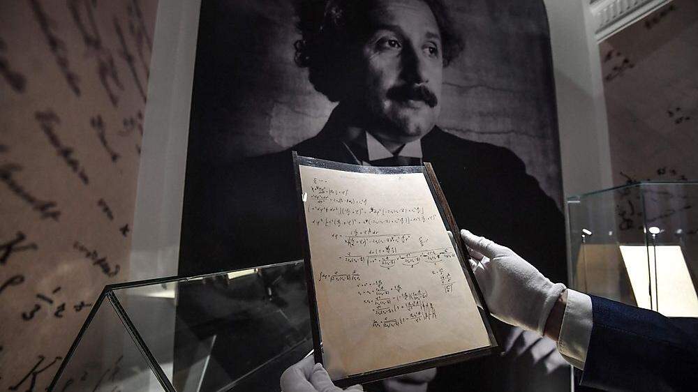Einstein hatte es in Jahren 1913 und 1914 verfasst
