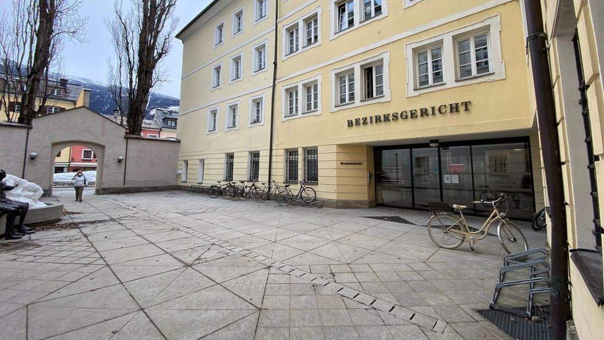 Am Montag saß der Unteroffizier im Bezirksgericht Lienz auf der Anklagebank