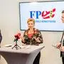 Andreas Skorianz. Sandra Wassermann und Gernot Darmann bei einer FPÖ-Pressekonferenz
