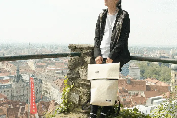 Taschen, Shirts, Stoffsackerl und Accessoires umfasst die "Memories of Graz"-Kollektion.