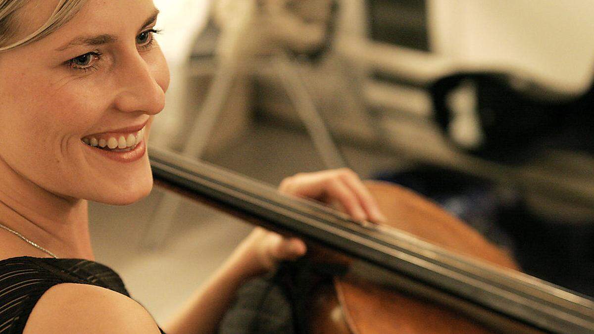 Marta Sudraba (Cello) gastiert am 15. Mai in Neuhaus/ Suha