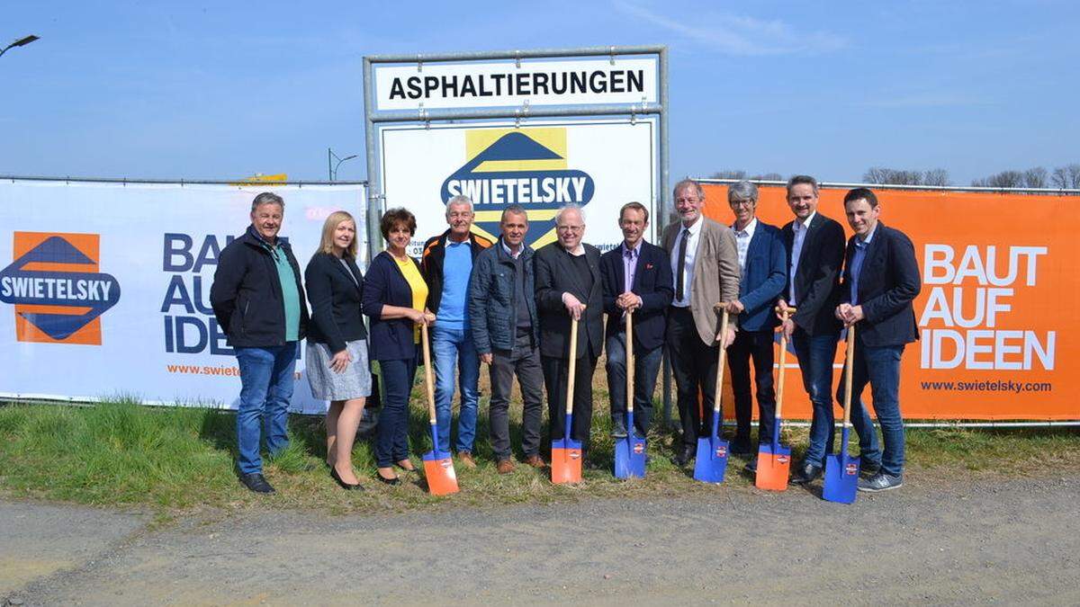 In der fast abgelaufenen Legislaturperiode entstand in Mettersdorf ein Geh- und Radweg entlang der L 213