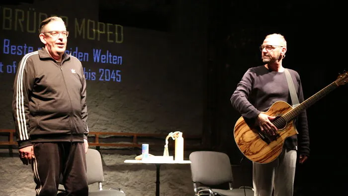 Die Kabarettisten begeisterten mit musikalischen Einlagen. 