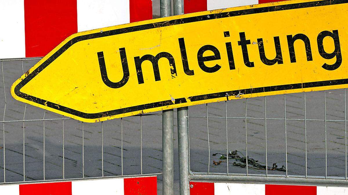 Es ist eine großräumige Umleitung eingerichtet