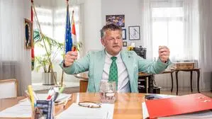 Bürgermeister Christian Scheider (FSP)