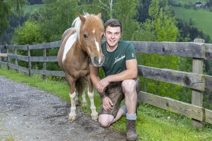 ... mit Pony Lucy