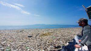 Plastik-Müll an der Küste Honduras