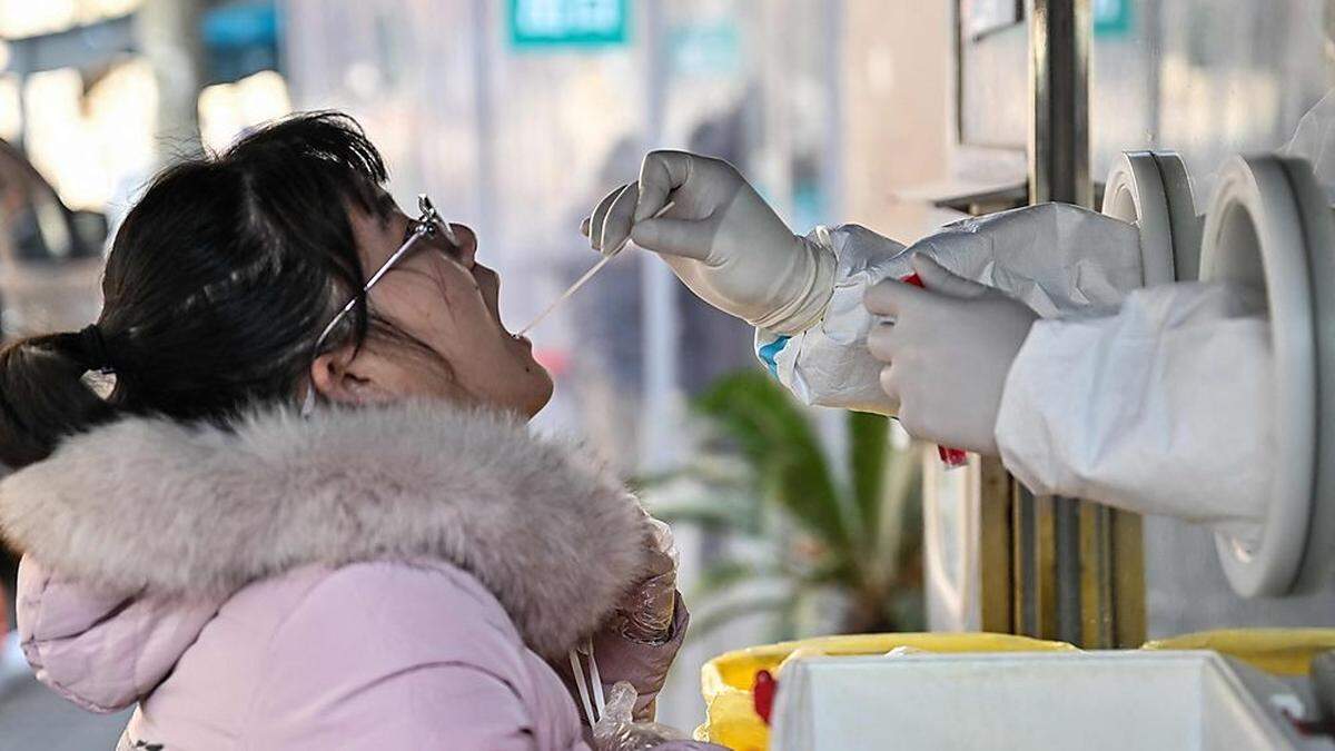 In China steigt die Anzahl der Corona-Infektionen 