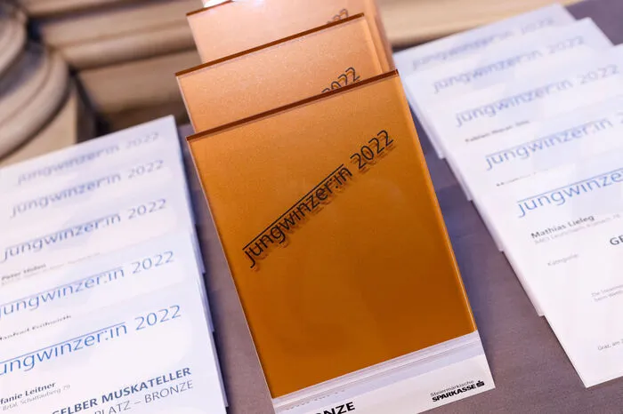 Zum 21. Mal kürte eine Weinjury aus Fachleuten und Prominenz 15 aufstrebende Weinbauern, die für einen frischen Wind in der heimischen Weinwelt sorgen.