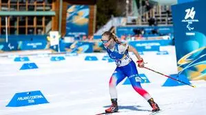 Carina Edlingerova holte bei den Paralympics 2026 bereits eine Silbermedaille