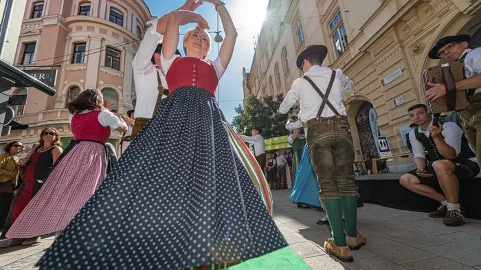 Austeirern am Sonntag in der Grazer Innenstadt - begleiten Sie uns auf unserem Fotorundgang!