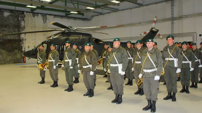 Die Militärmusik Steiermark ist zum großen Empfang aufmarschiert