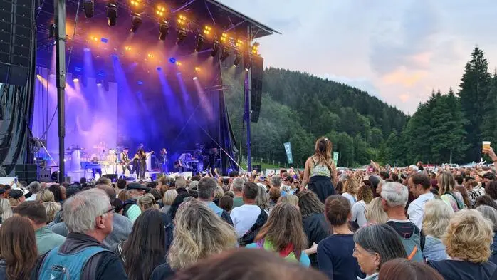 Tausende Fans am Kulm: Nena nahm sie mit ihren Hits mit auf eine Erinnerungsreise 