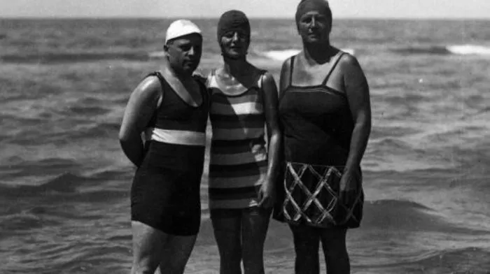 Bademode um 1920