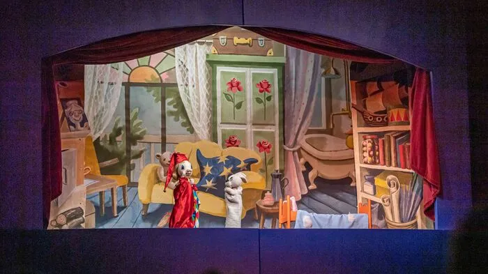 Ein eingefleischter und richtiger Kasperlfan ist der fünfjährige Thobias Obenauf aus Graz. Deswegen wollte er auch unbedingt jene Künstler kennenlernen, die den Puppen im Grazer Orpheum Leben und Abenteuer einhauchen.