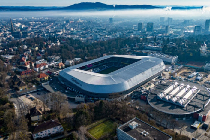 Das neue Schmuckkästchen steht am Froschberg in Linz.