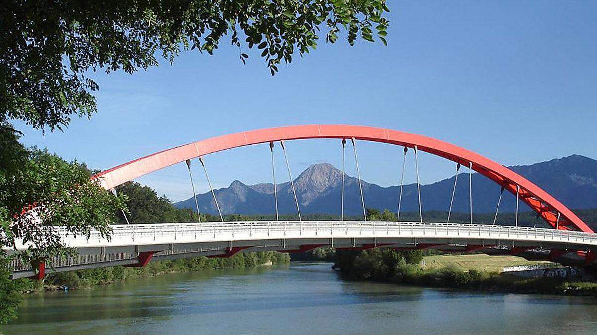 Die Friedensbrücke in Villach wird Anfang Mai überprüft