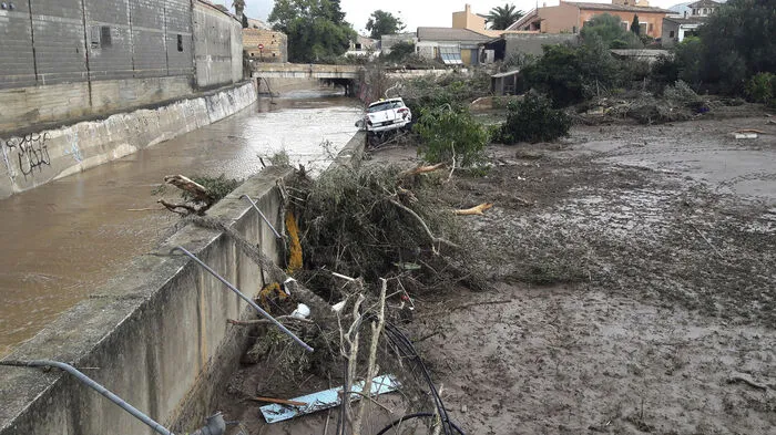Bei heftigen Unwettern auf Mallorca sind mindestens acht Menschen ums Leben gekommen.