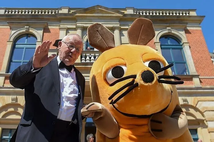 Die Maus aus "Die Sendung mit der Maus" weilte für Dreharbeiten in Bayreuth. Klingt lustig. Ist aber so.