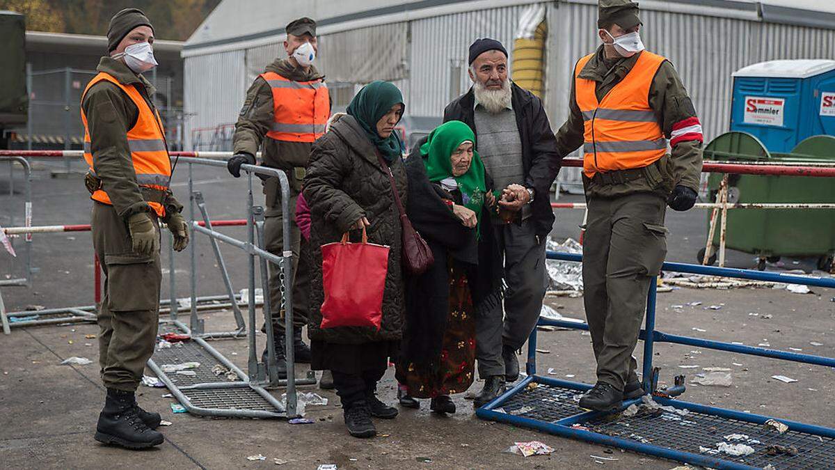 Flüchtlinge am Grenzübergang Spielfeld