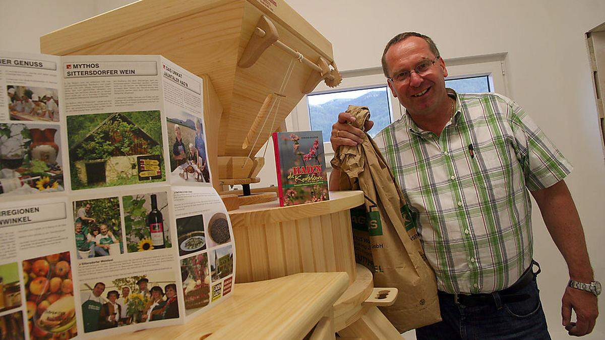 Obmann Josef Hirm vor der Schaumühle im 2012 eröffneten Had’nzentrum rechnet mit etwa 4000 bis 5000 Besuchern