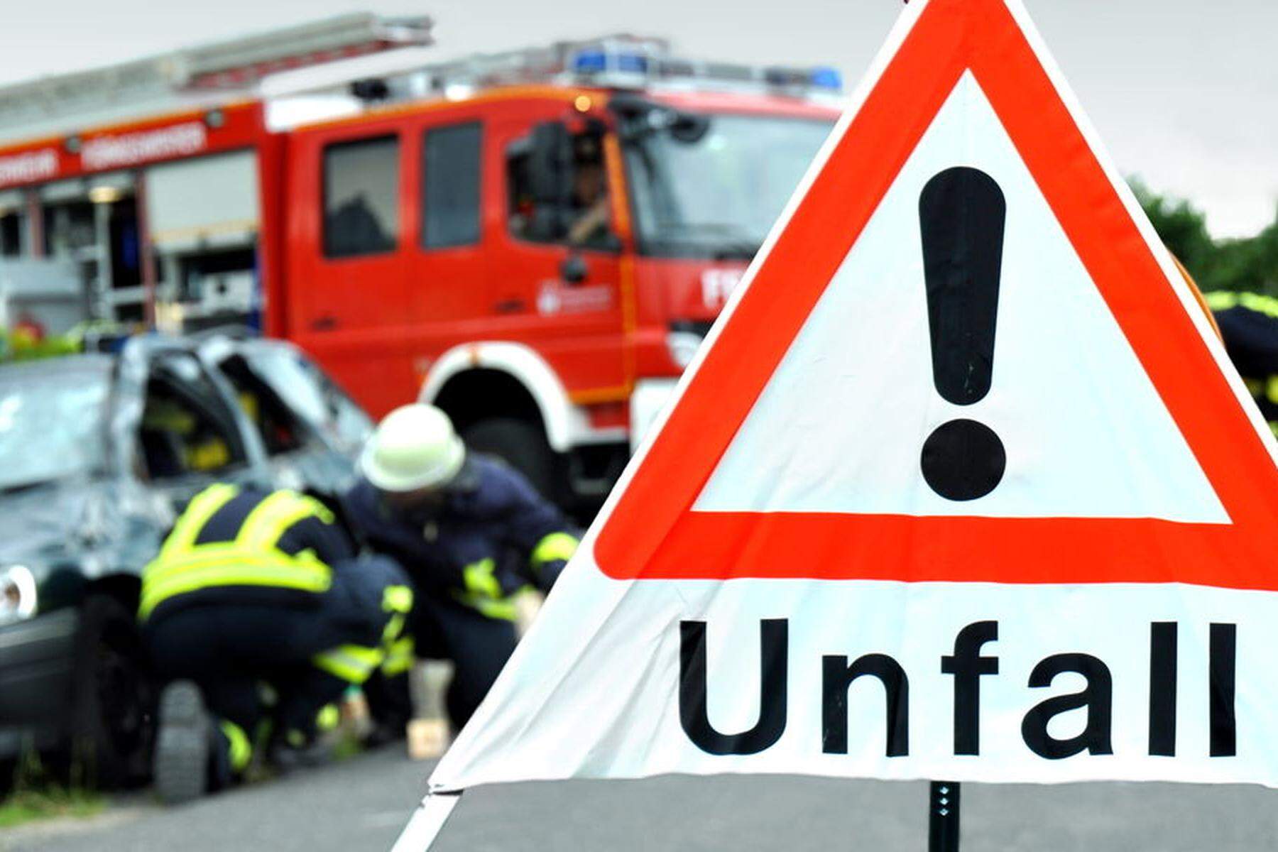 Mehrere Verletzte nach Autounfall in Neudorf bei Ilz