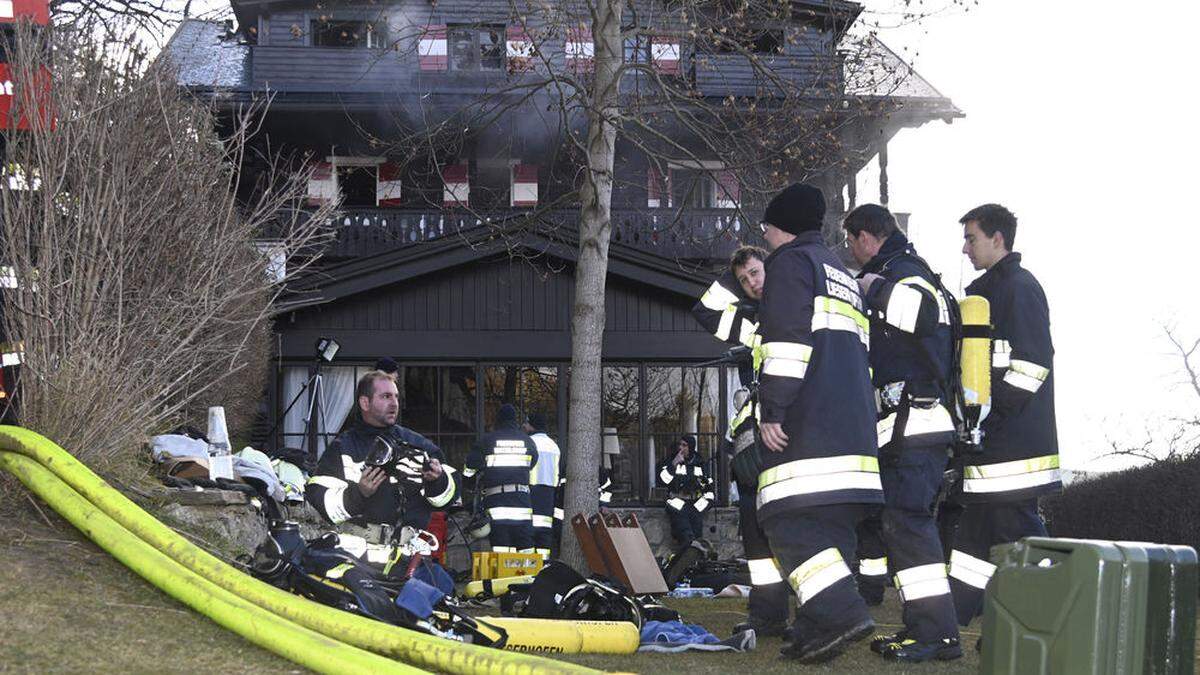 Seit Sonntag standen die Feuerwehrleute im Einsatz